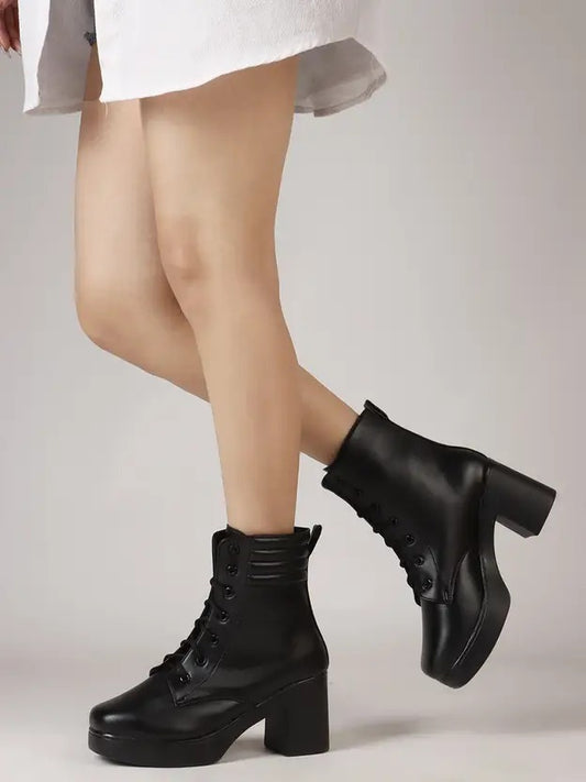 Attractive Women Boot (4011-BLACK)